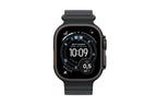 Apple Watch Ultra 3 GPS + Cellular 49mm, caixa em titânio preto com bracelete preta oceano