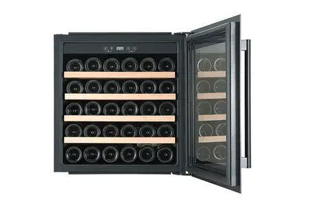 Cave de service Caviss SLEN132TBE4